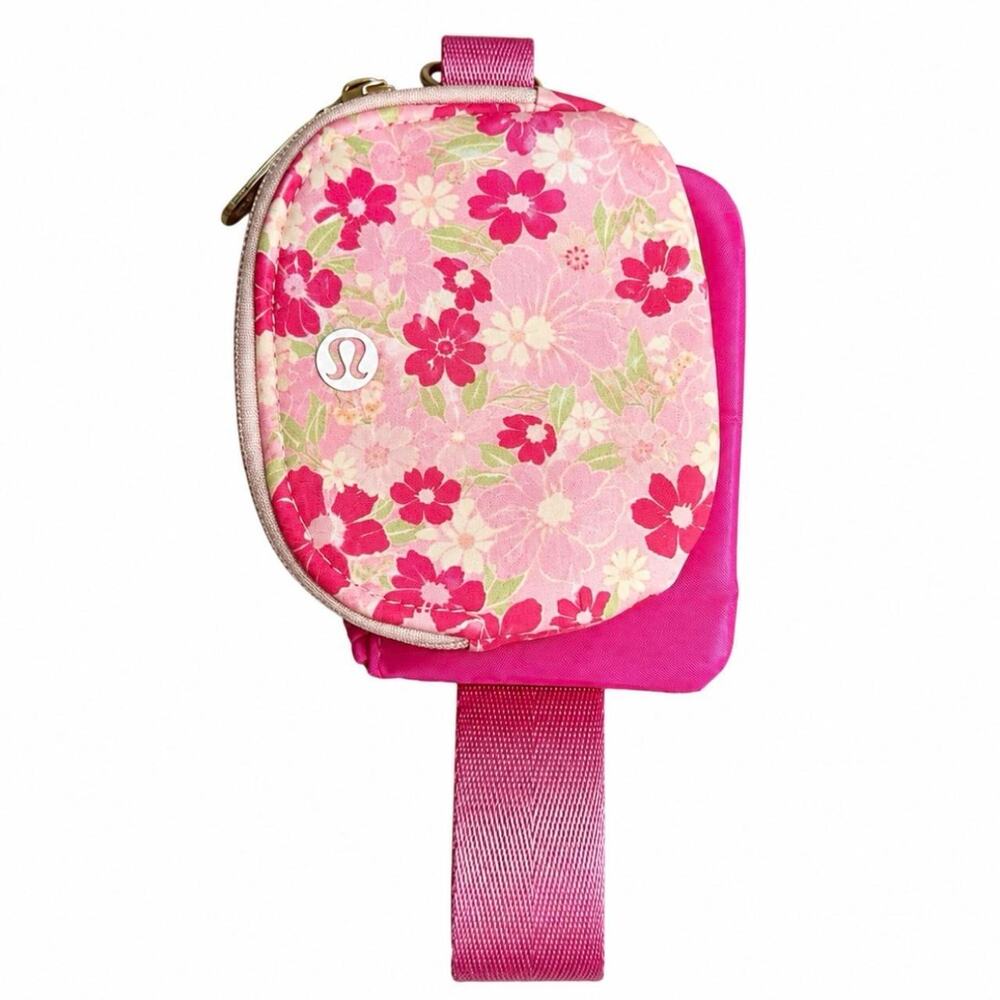 Lululemon Dual Pouch Wristlet Pink Floral Mini Belt Bag Pouch Wrist Strap
